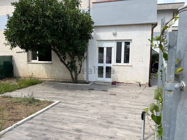 appartamento in vendita a Viareggio in zona Torre del Lago