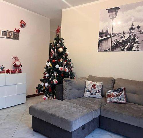 appartamento in vendita a Viareggio in zona Cinquini