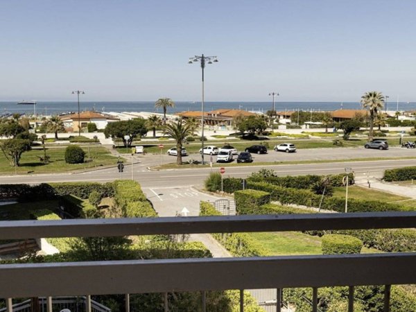 appartamento in vendita a Viareggio