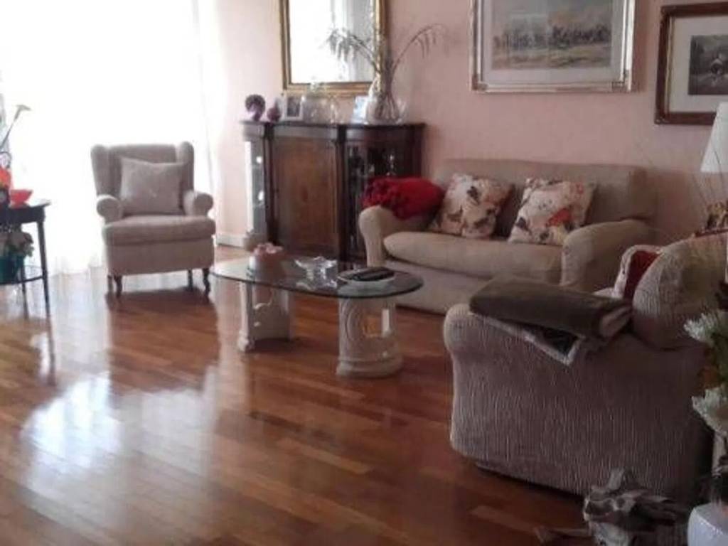 appartamento in vendita a Viareggio