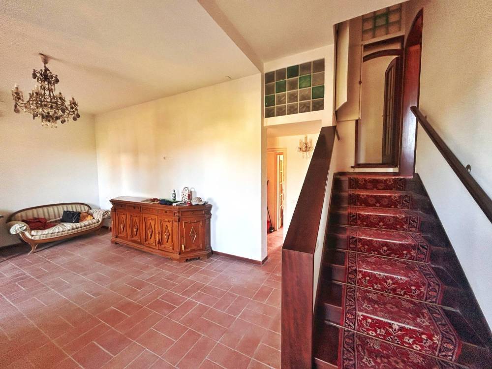 casa indipendente in vendita a Viareggio in zona Torre del Lago