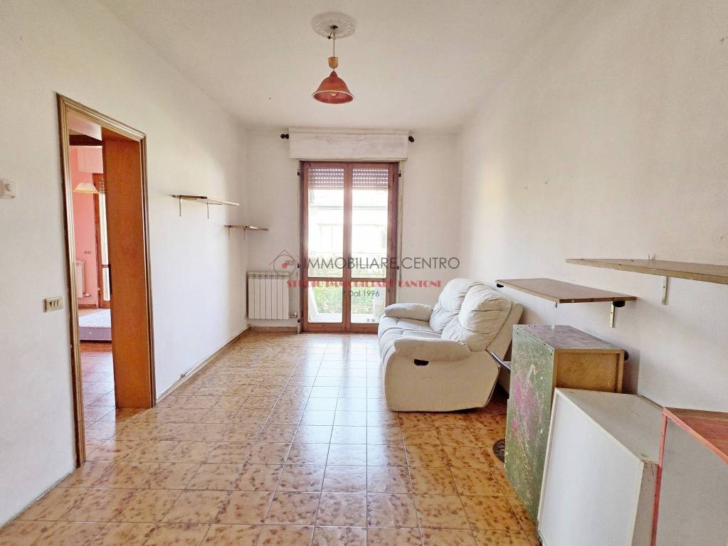 appartamento in vendita a Viareggio in zona Campo d'Aviazione
