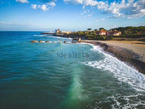 appartamento in vendita a Viareggio
