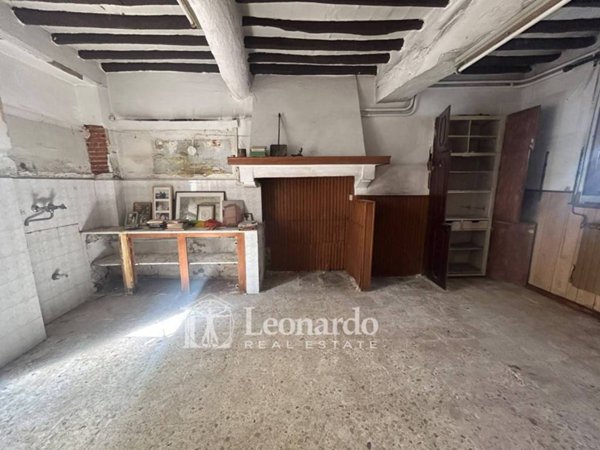 casa indipendente in vendita a Viareggio