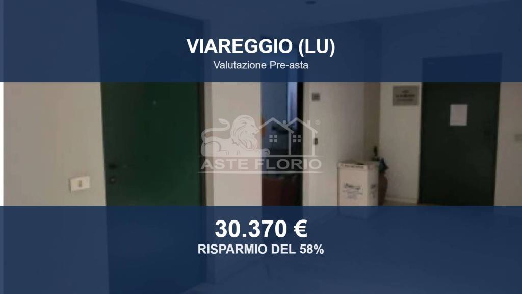 locale commerciale in vendita a Viareggio
