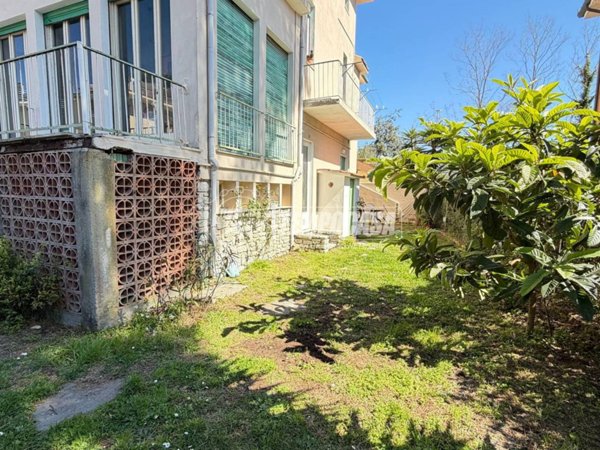 casa indipendente in vendita a Viareggio in zona Don Bosco