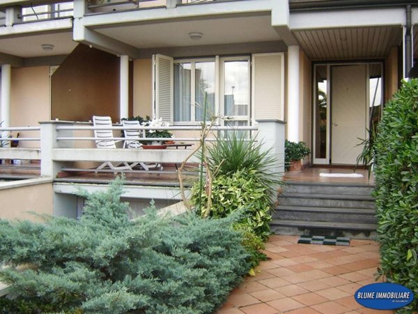 casa indipendente in vendita a Viareggio in zona Marco Polo