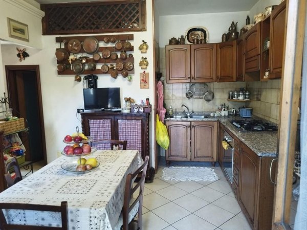 casa indipendente in vendita a Viareggio in zona Torre del Lago