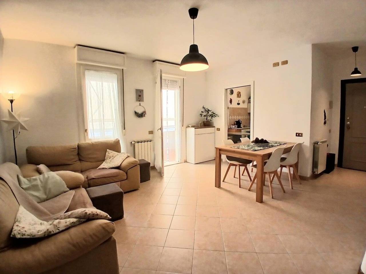 appartamento in vendita a Viareggio in zona Migliarina