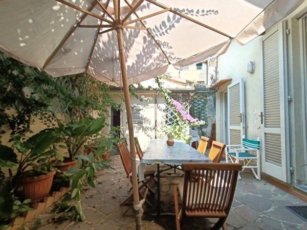casa indipendente in vendita a Viareggio in zona Marco Polo