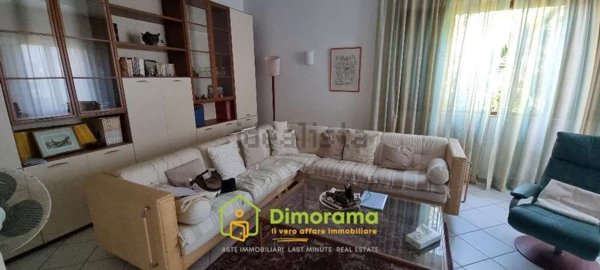 casa indipendente in vendita a Viareggio in zona Torre del Lago