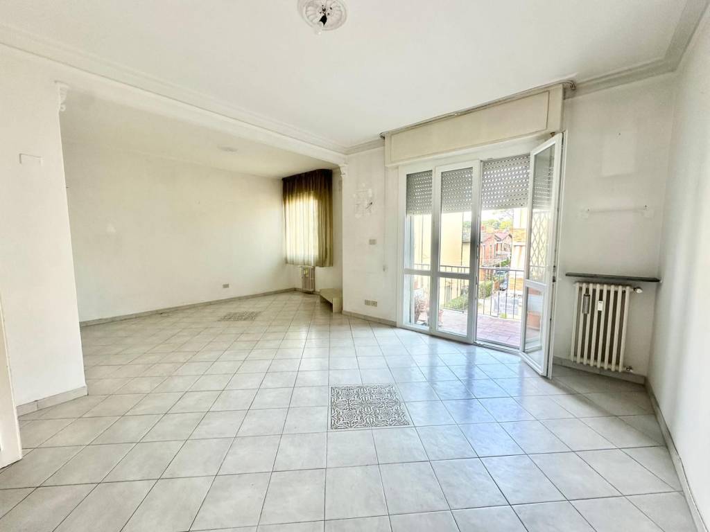 appartamento in vendita a Viareggio in zona Campo d'Aviazione