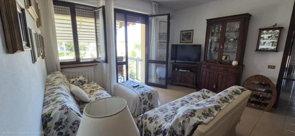 appartamento in vendita a Viareggio in zona Marco Polo