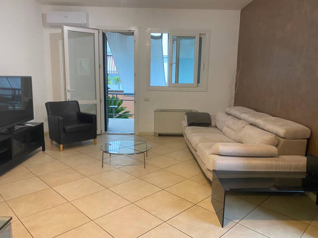 appartamento in vendita a Viareggio in zona Don Bosco