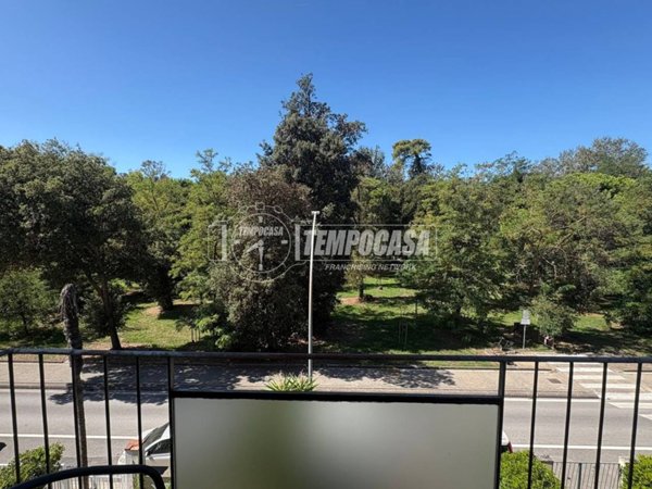 appartamento in vendita a Viareggio in zona Don Bosco