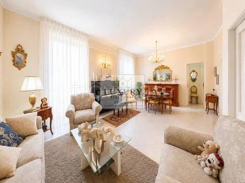 appartamento in vendita a Viareggio