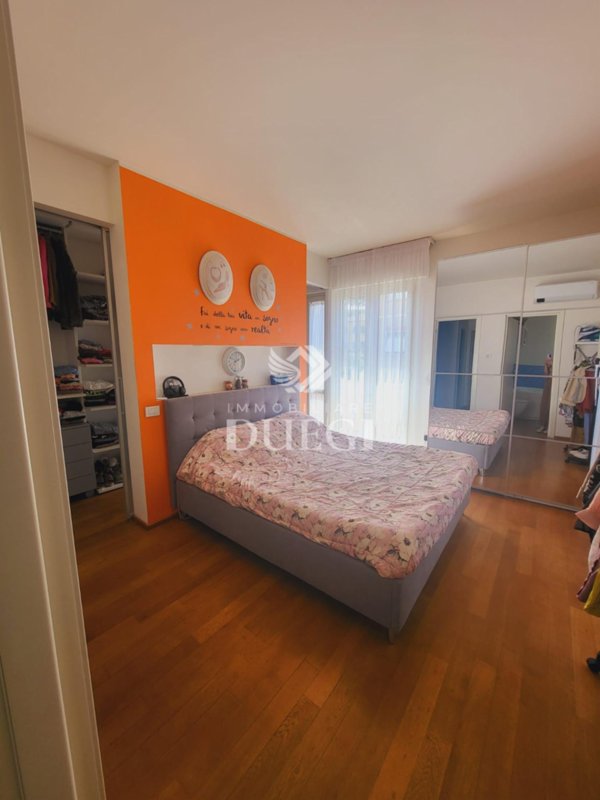 casa indipendente in vendita a Viareggio in zona Cinquini