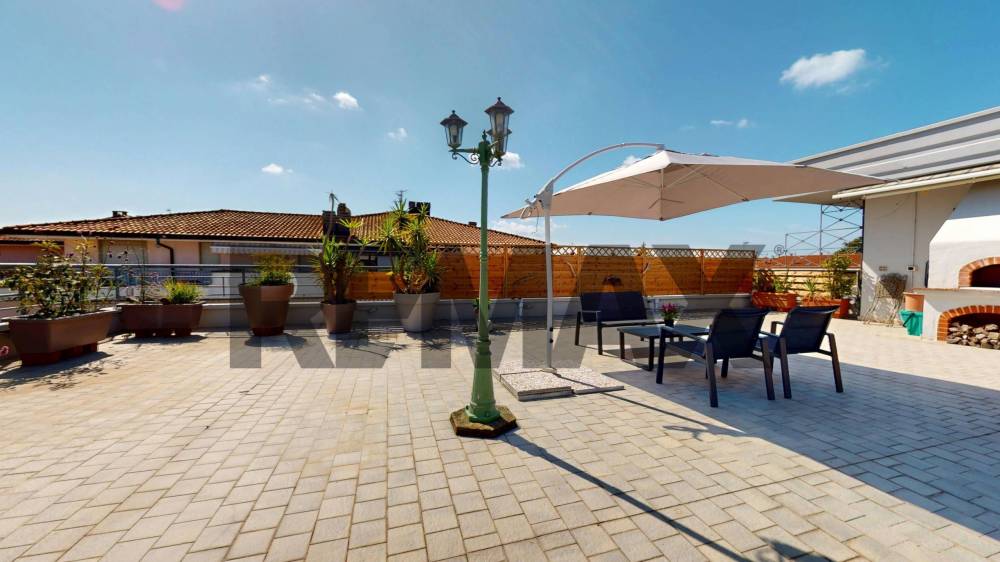 appartamento in vendita a Viareggio in zona Torre del Lago