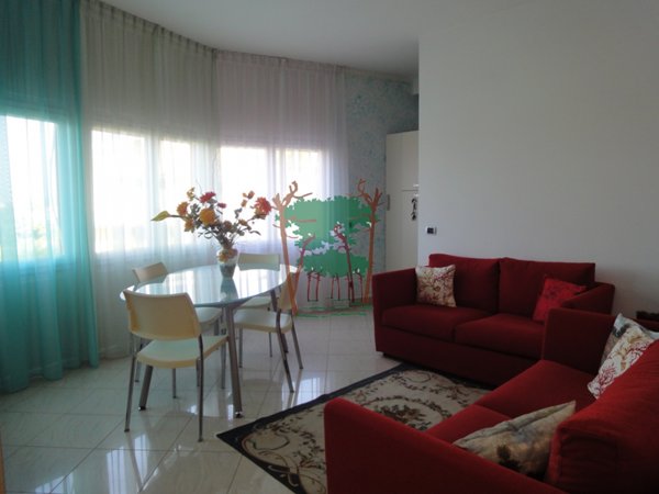 appartamento in vendita a Viareggio