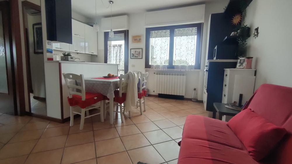 appartamento in vendita a Viareggio in zona Torre del Lago