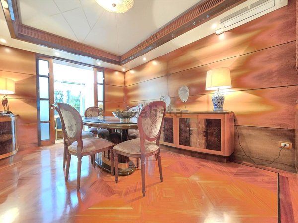 casa indipendente in vendita a Viareggio in zona Migliarina