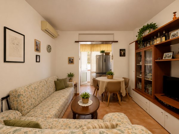 appartamento in vendita a Viareggio in zona Torre del Lago