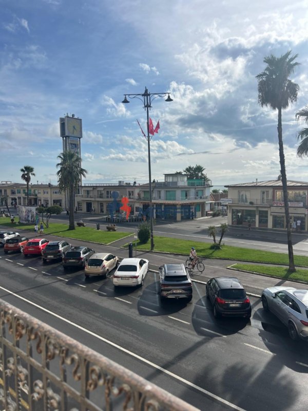 appartamento in vendita a Viareggio