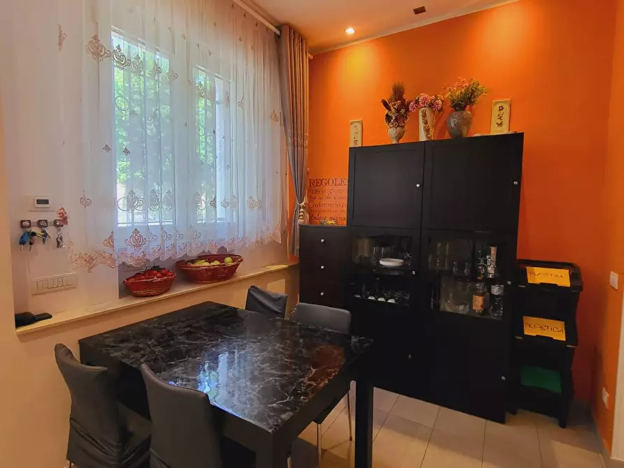casa indipendente in vendita a Viareggio