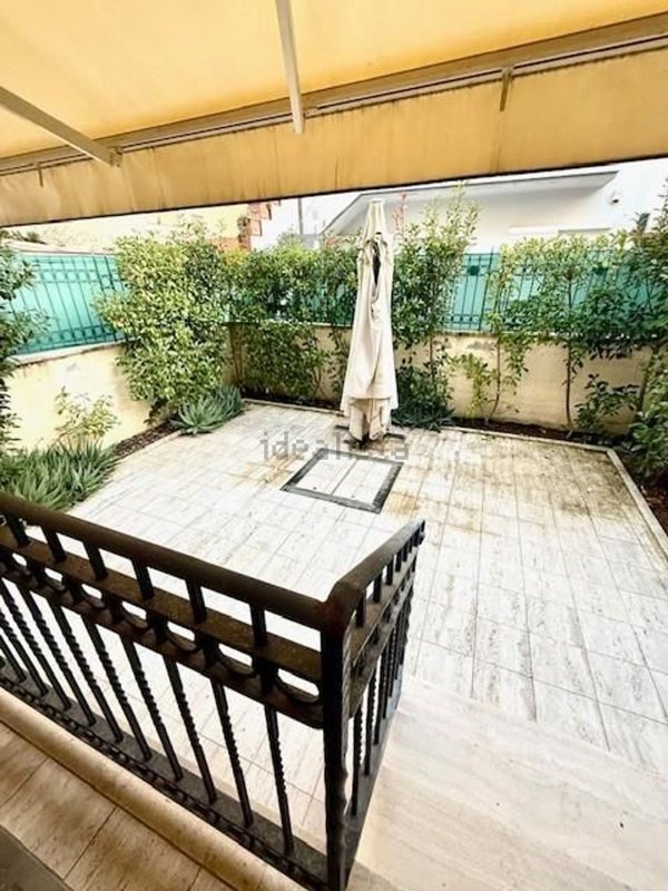 appartamento in vendita a Viareggio