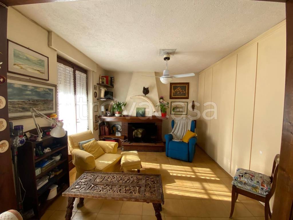 casa indipendente in vendita a Viareggio in zona Centro Storico