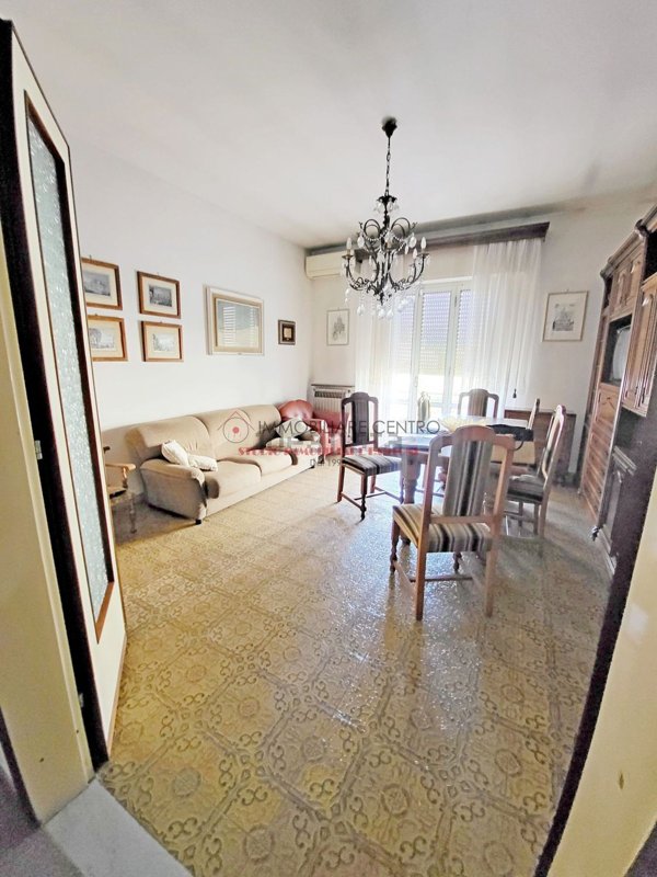 appartamento in vendita a Viareggio