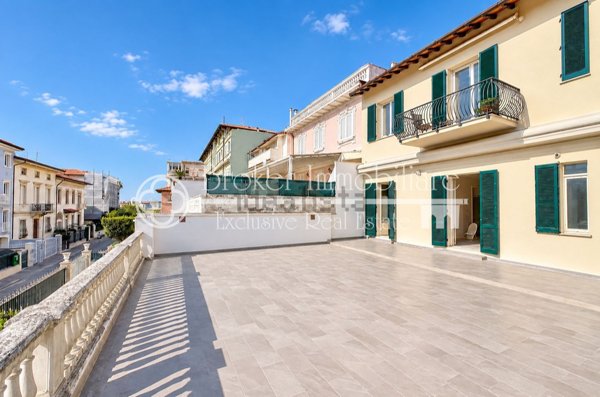 appartamento in vendita a Viareggio in zona Marco Polo