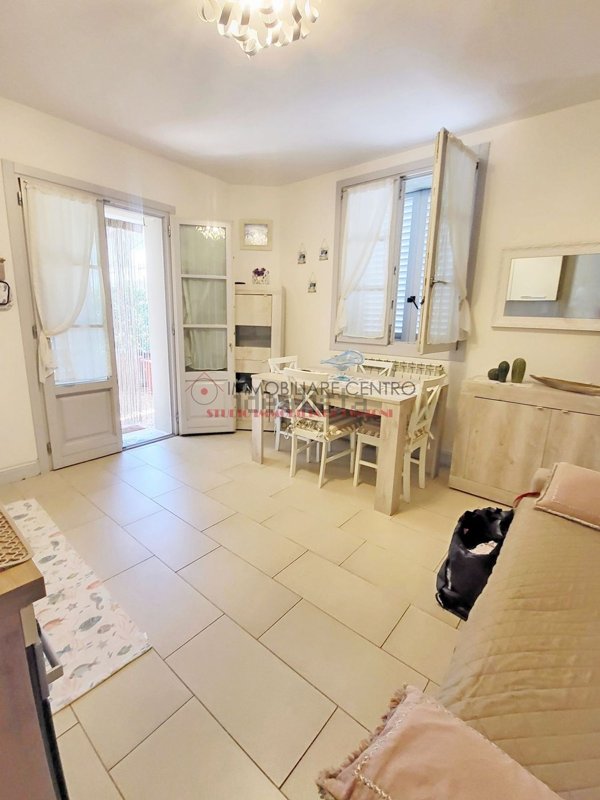appartamento in vendita a Viareggio in zona Marco Polo