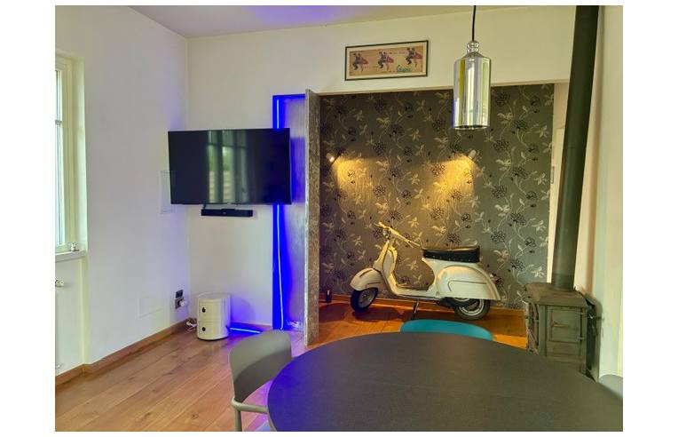 casa indipendente in vendita a Viareggio in zona Torre del Lago