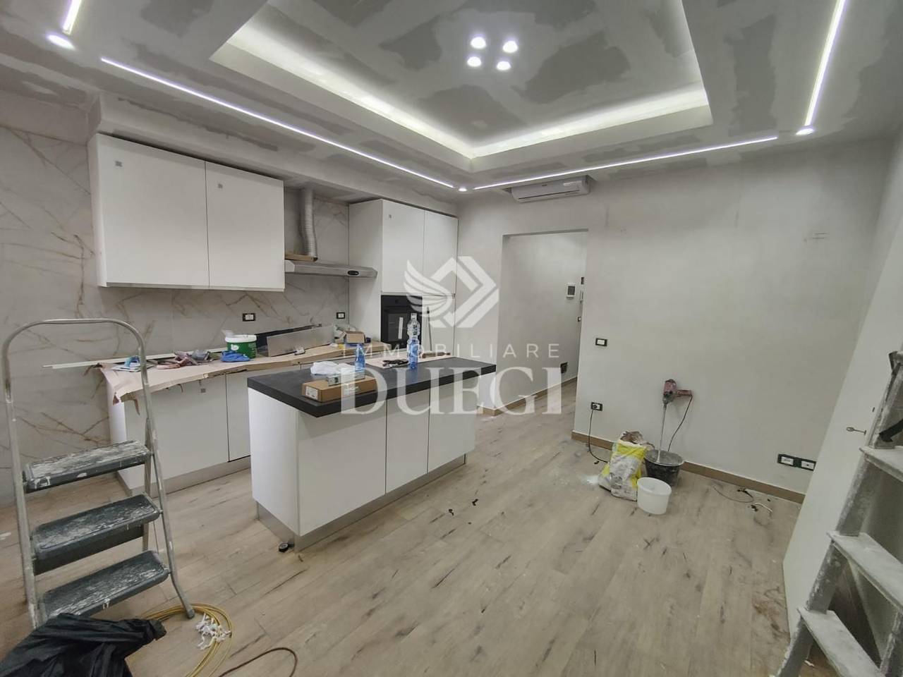 appartamento in vendita a Viareggio in zona Centro Storico