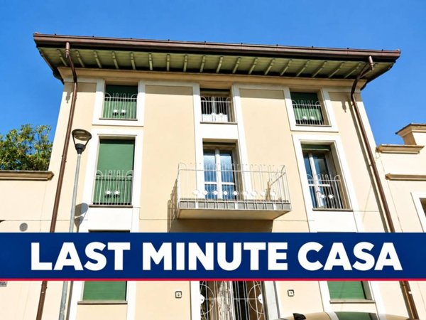 appartamento in vendita a Viareggio in zona Centro Storico