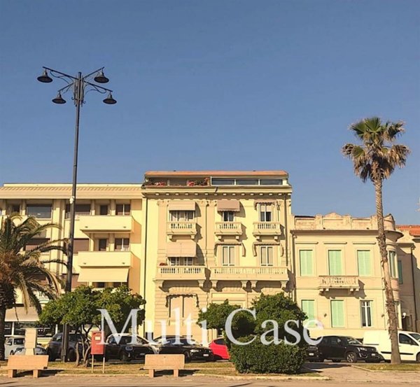 appartamento in vendita a Viareggio in zona Centro Storico