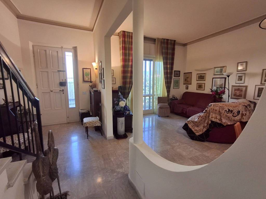 casa indipendente in vendita a Viareggio in zona Don Bosco