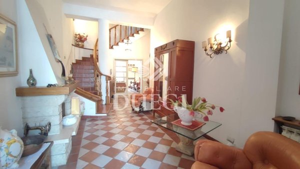 casa indipendente in vendita a Viareggio in zona Marco Polo