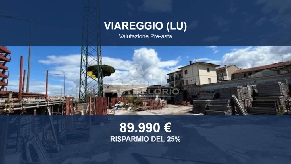 locale commerciale in vendita a Viareggio