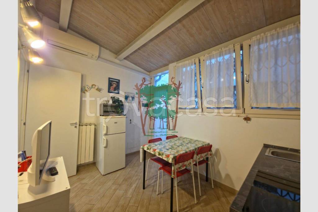 appartamento in vendita a Viareggio in zona Centro Storico