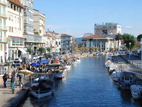 ufficio in vendita a Viareggio