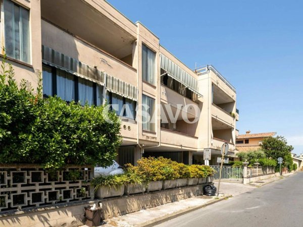 appartamento in vendita a Viareggio