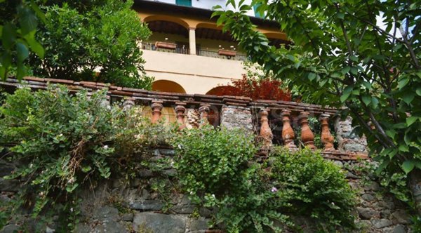 casa indipendente in vendita a Villa Basilica
