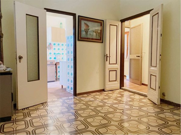 casa indipendente in vendita a Villa Basilica