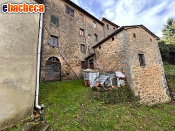 casa indipendente in vendita a Villa Basilica in zona Boveglio