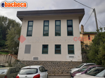 casa indipendente in vendita a Villa Basilica