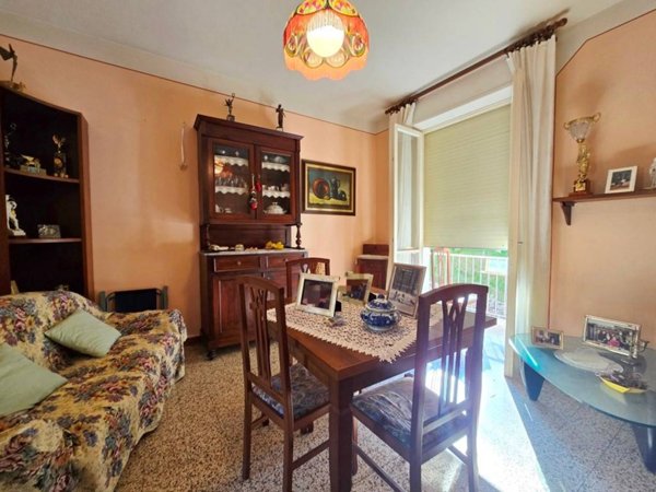 casa indipendente in vendita a Villa Basilica