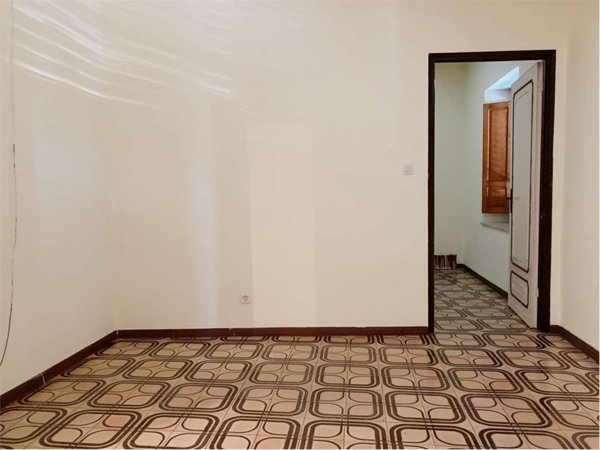 casa indipendente in vendita a Villa Basilica