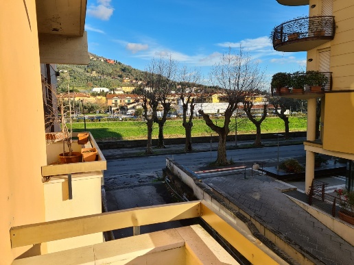 casa indipendente in vendita a Villa Basilica